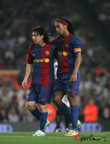 在他的指导 在他的指导